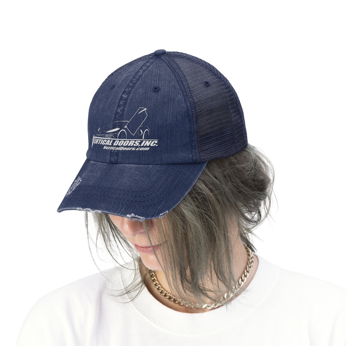 Unisex Trucker Hat VDI Corvette C8 Outline