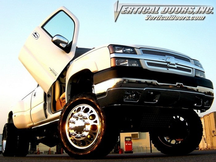 Chevrolet Full Size Truck 1999-2006 Vertical Lambo Doors Conversion Kit