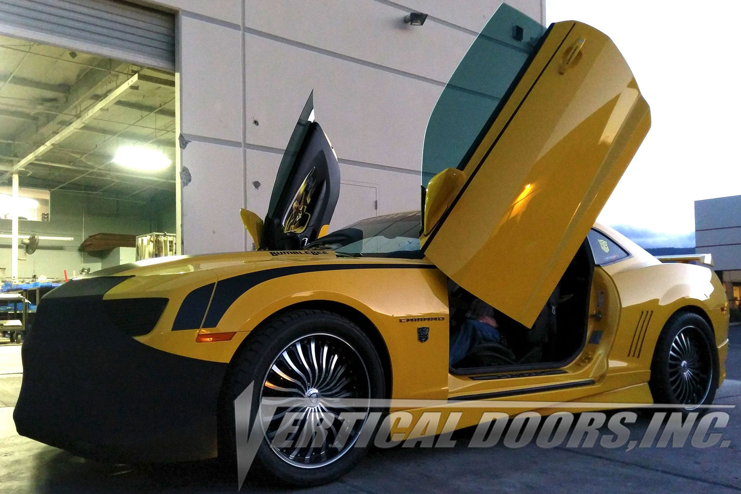 Chevrolet Camaro 2010-2015 Vertical Doors