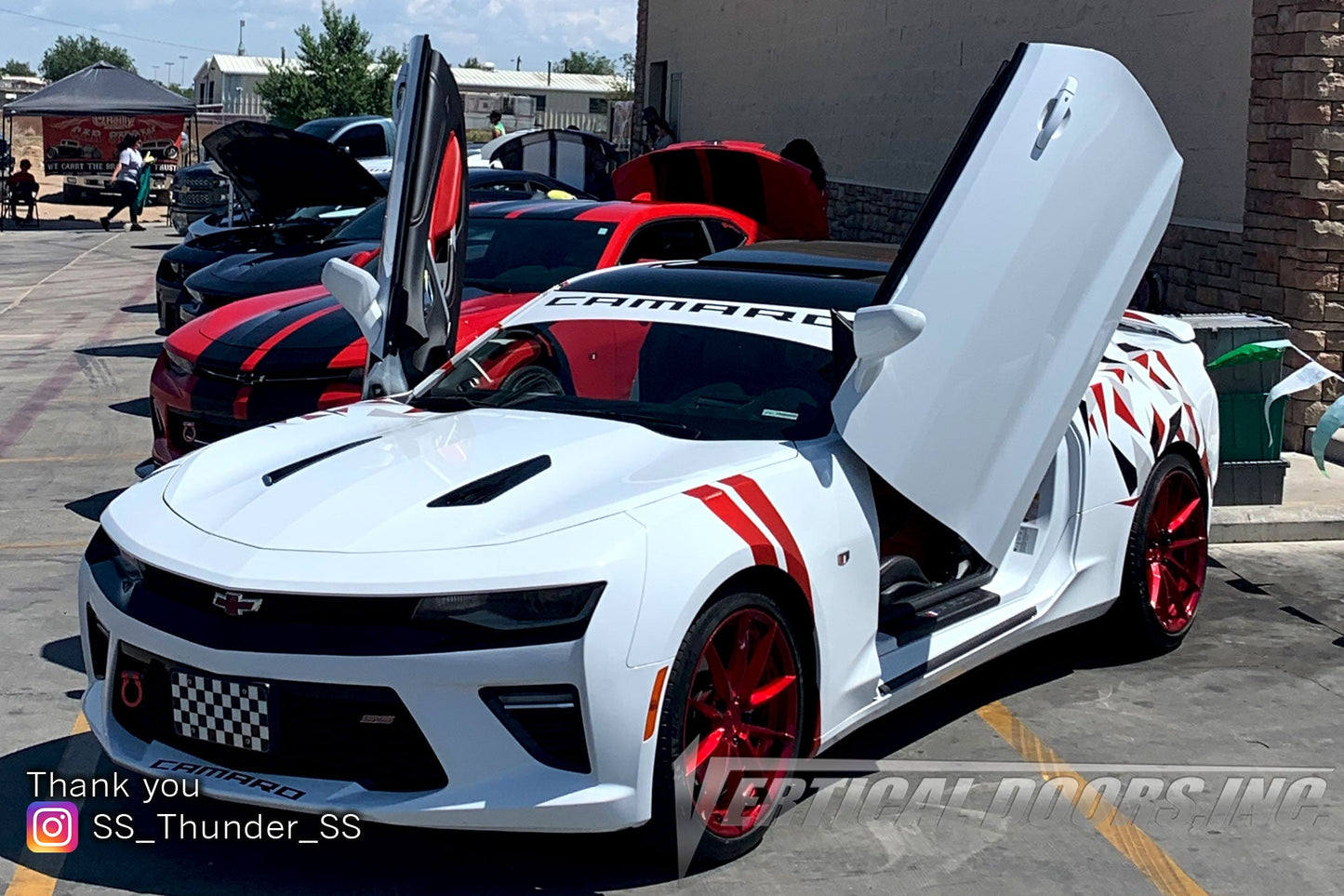 Chevrolet Camaro 2016-2023 Vertical Doors Kit