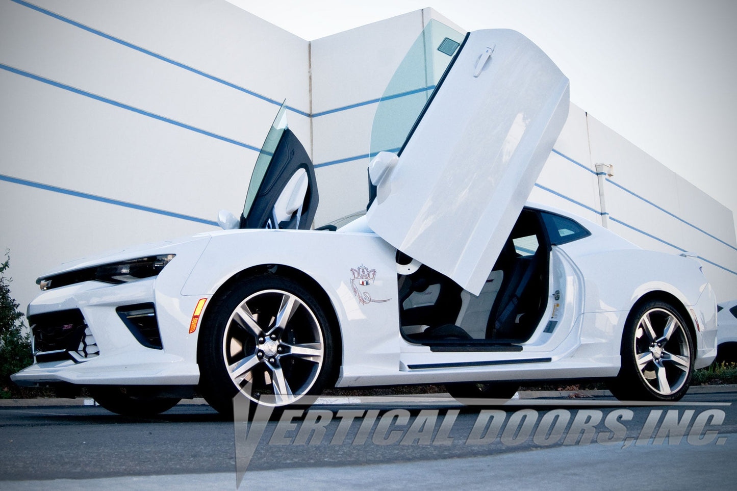 Chevrolet Camaro 2016-2023 Vertical Doors Kit