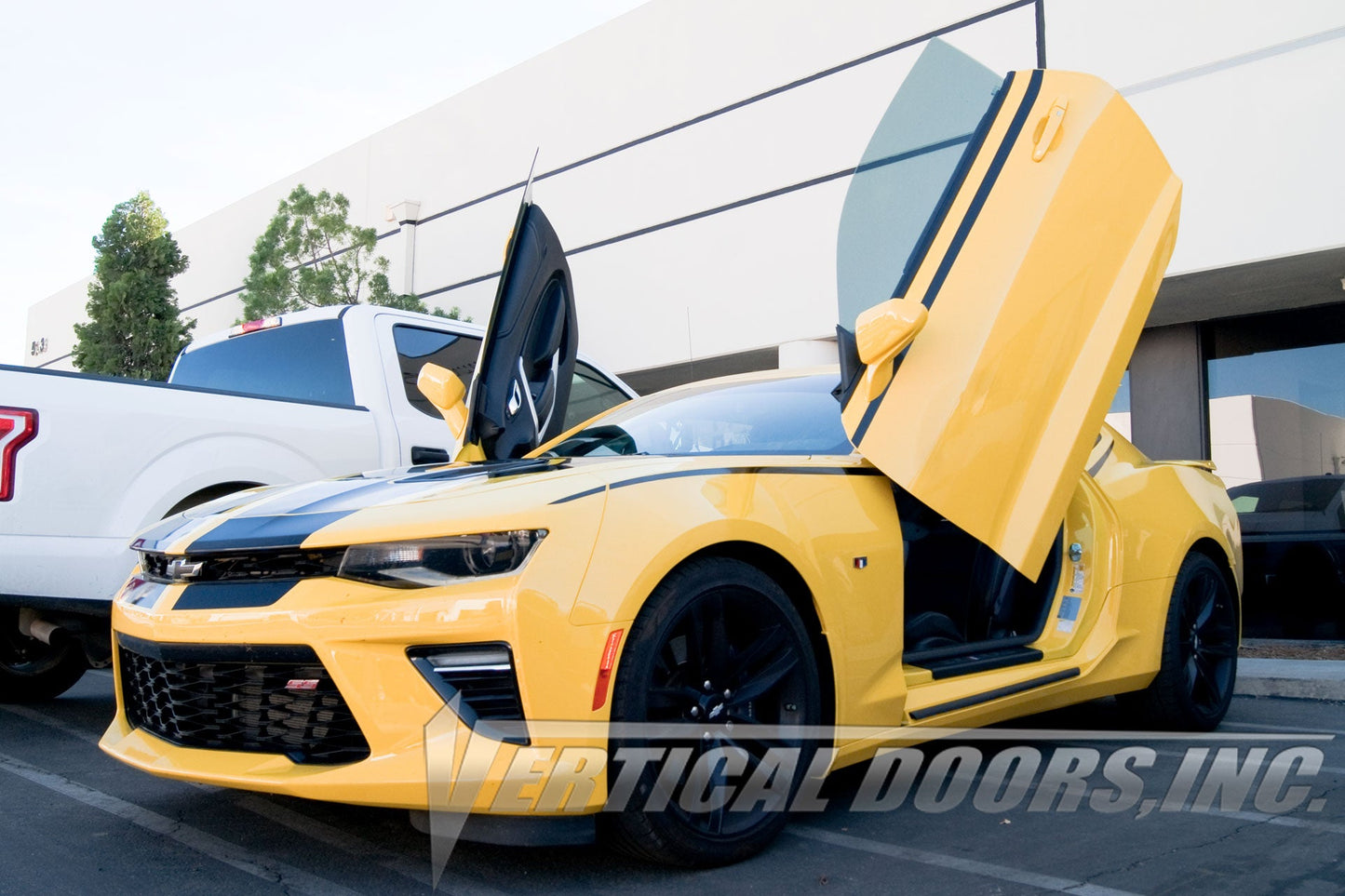 Chevrolet Camaro 2016-2023 Vertical Doors Kit
