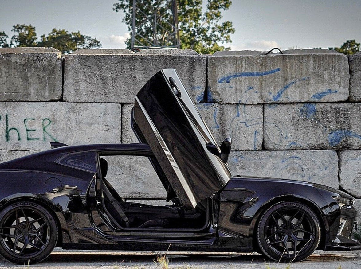 Chevrolet Camaro 2016-2023 Vertical Doors Kit