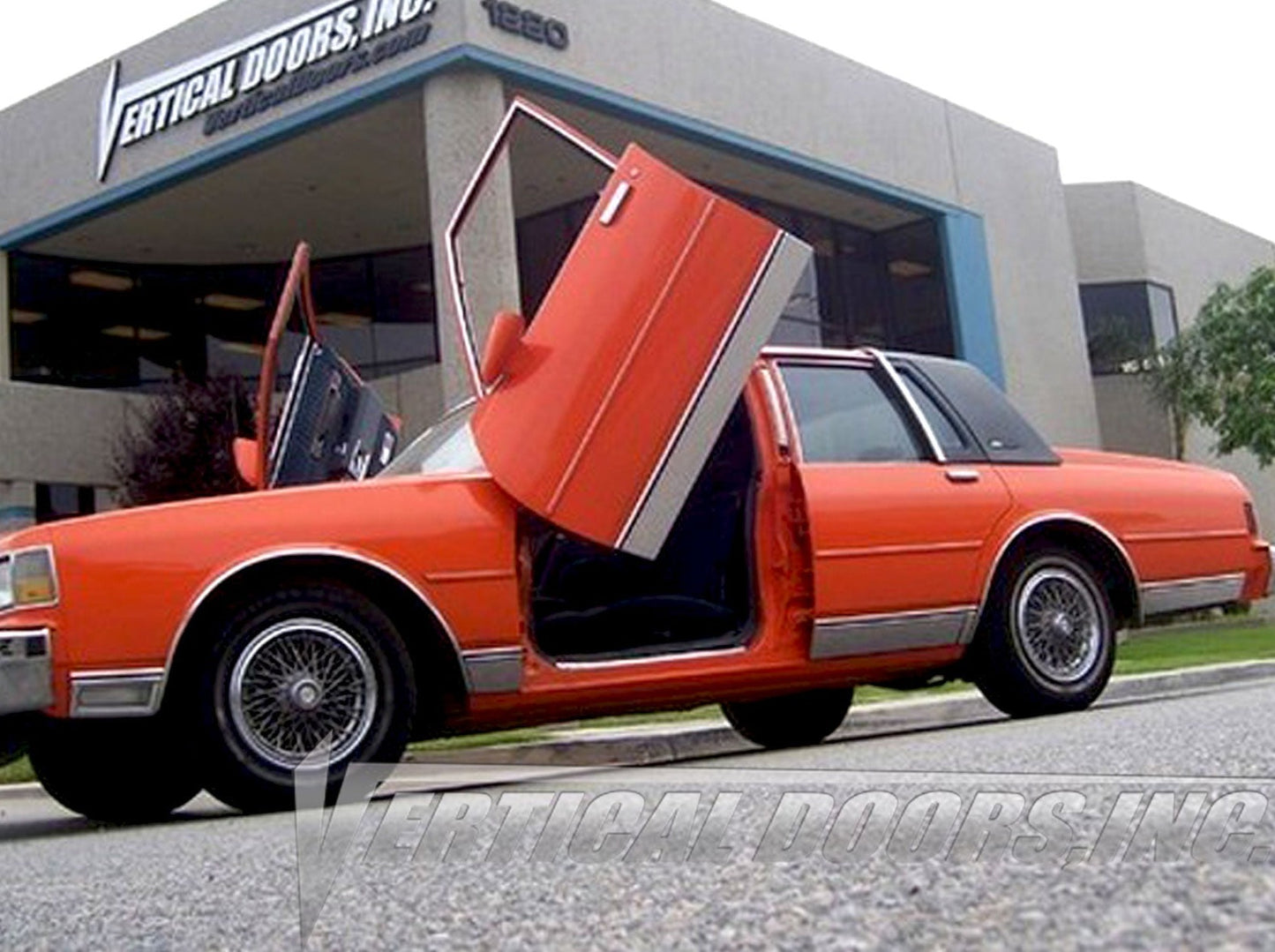 Chevrolet Caprice 1977-1990 Vertical Lambo Doors Conversion Kit