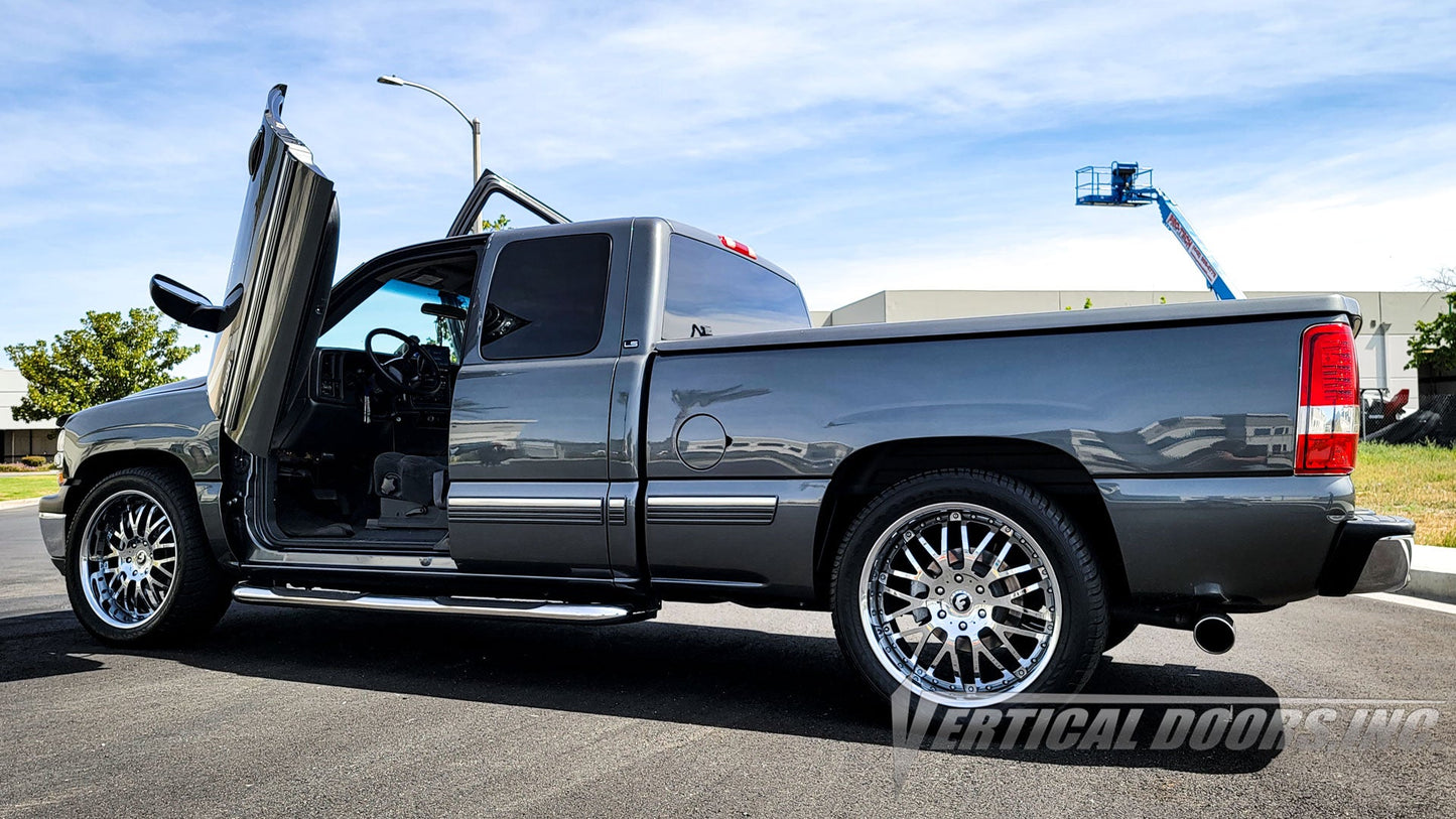 Chevrolet Silverado 1999-2006 Vertical Doors