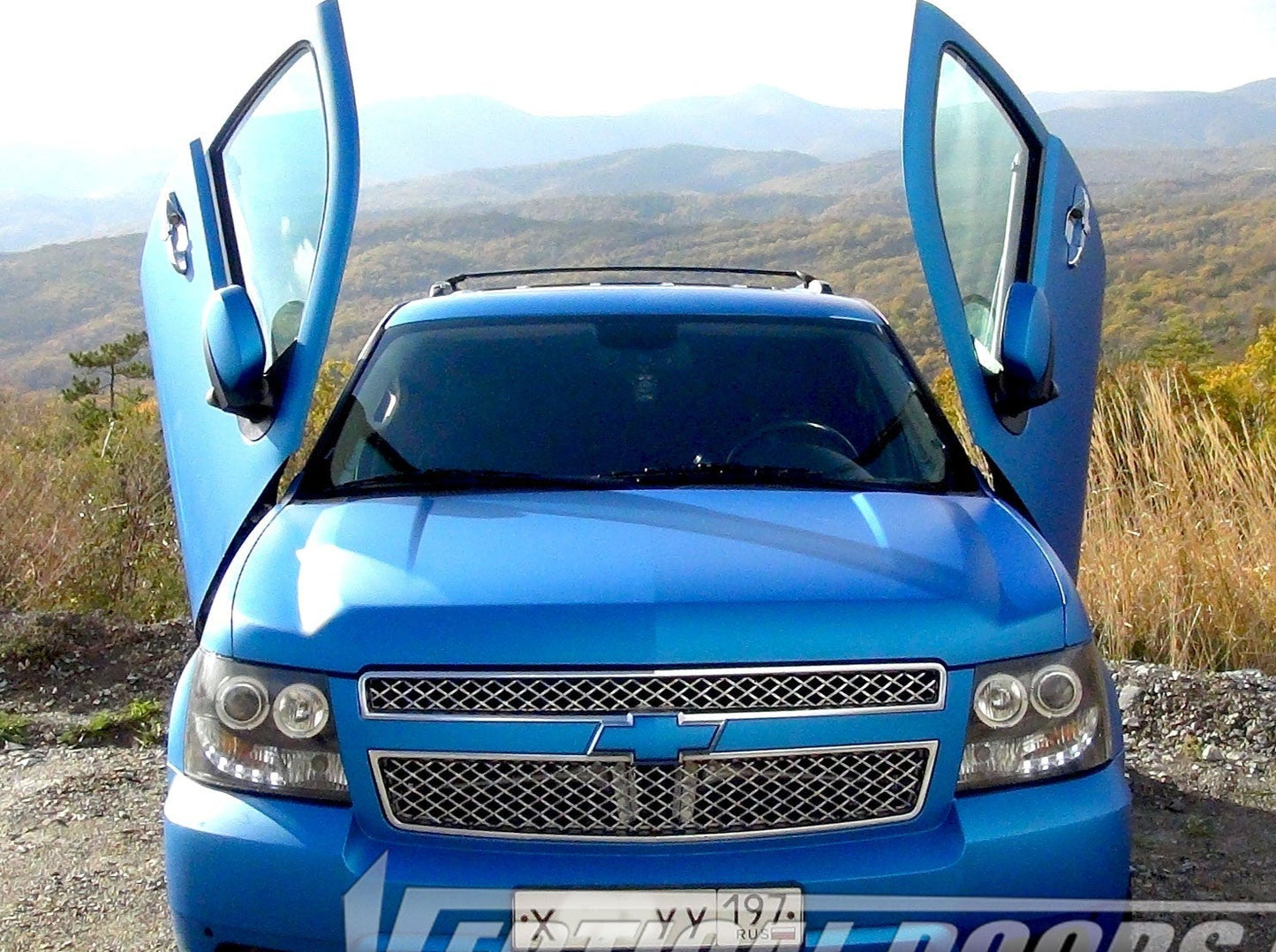 Chevrolet Tahoe 2007-2014 Vertical Doors
