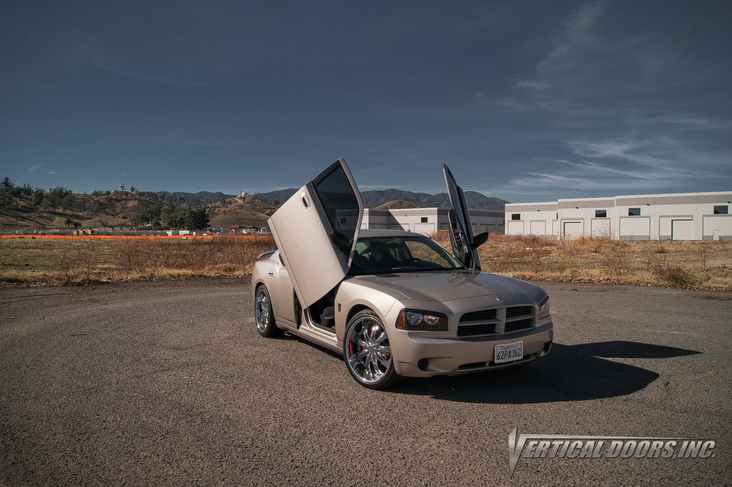 Dodge Charger 2005-2010 Vertical Doors