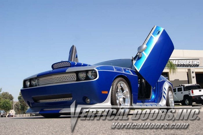 Dodge Challenger 2009-2019 Vertical Lambo Doors Conversion Kit