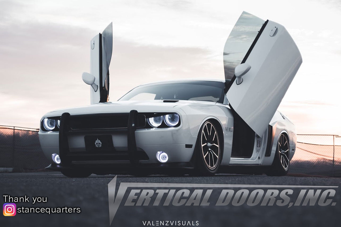 Dodge Challenger 2009-2022 Vertical Doors