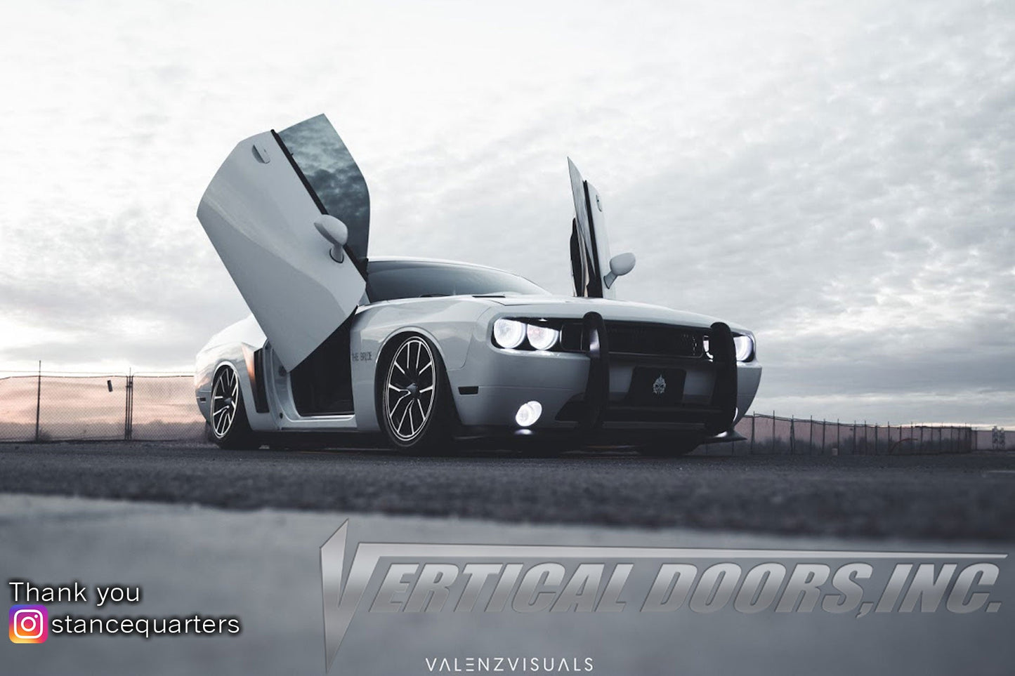 Dodge Challenger 2009-2022 Vertical Doors