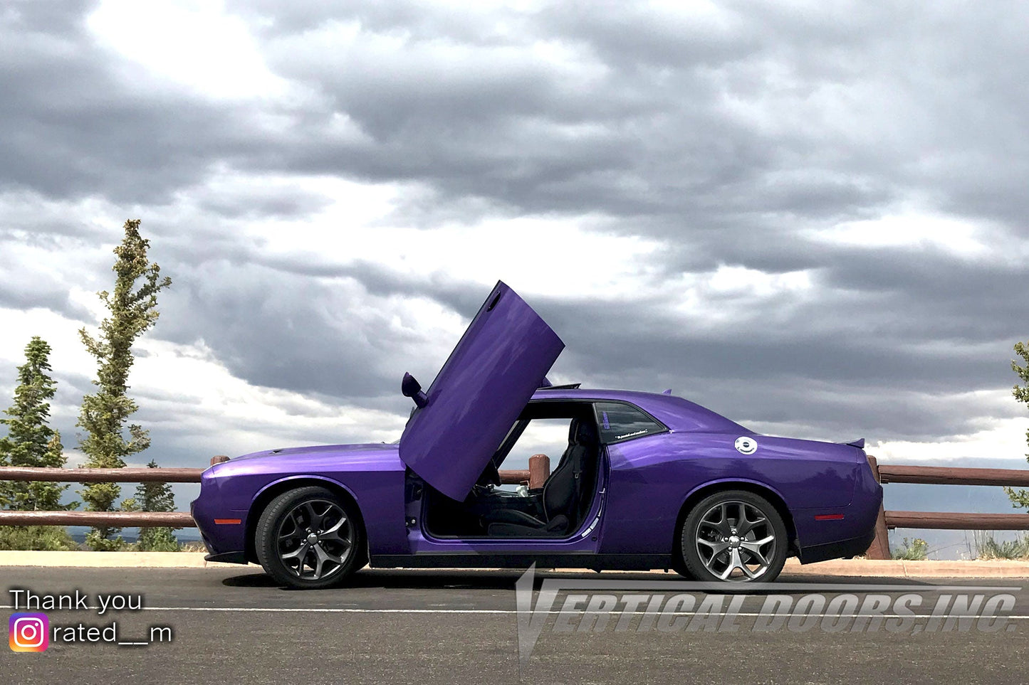 Dodge Challenger 2009-2022 Vertical Doors