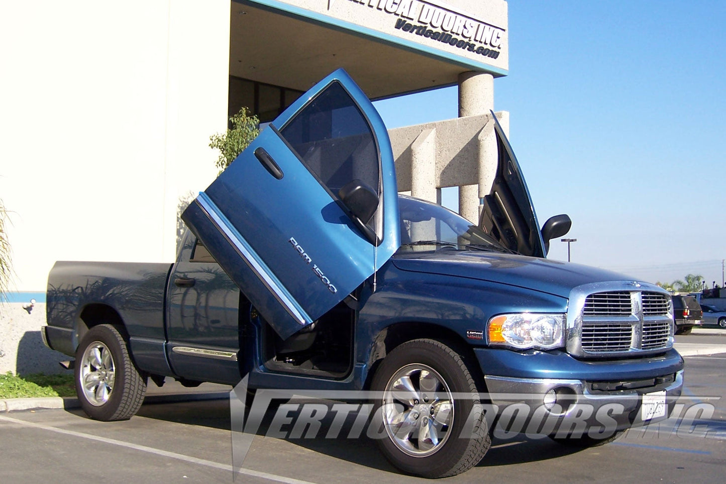Dodge Ram 2002-2008 Vertical Doors Kit