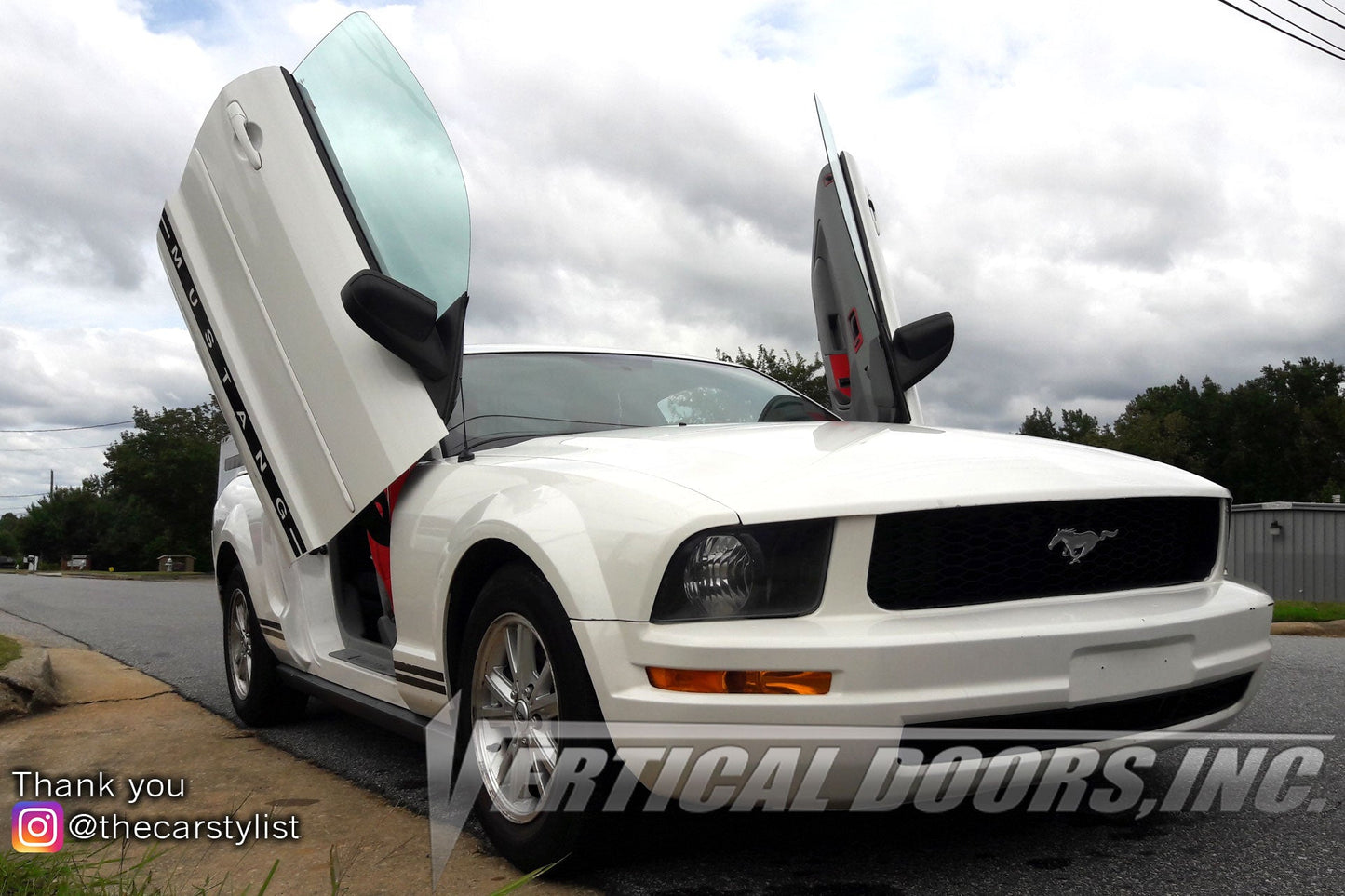 Ford Mustang 2005-2010 Vertical Doors
