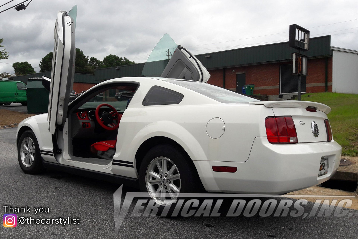 Ford Mustang 2005-2010 Vertical Doors