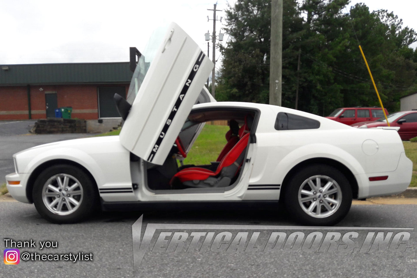 Ford Mustang 2005-2010 Vertical Doors