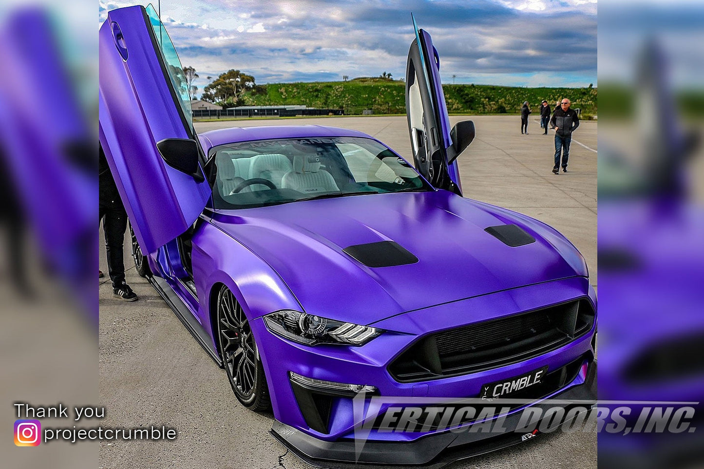 Ford Mustang 2015-2022 Vertical Doors Kit