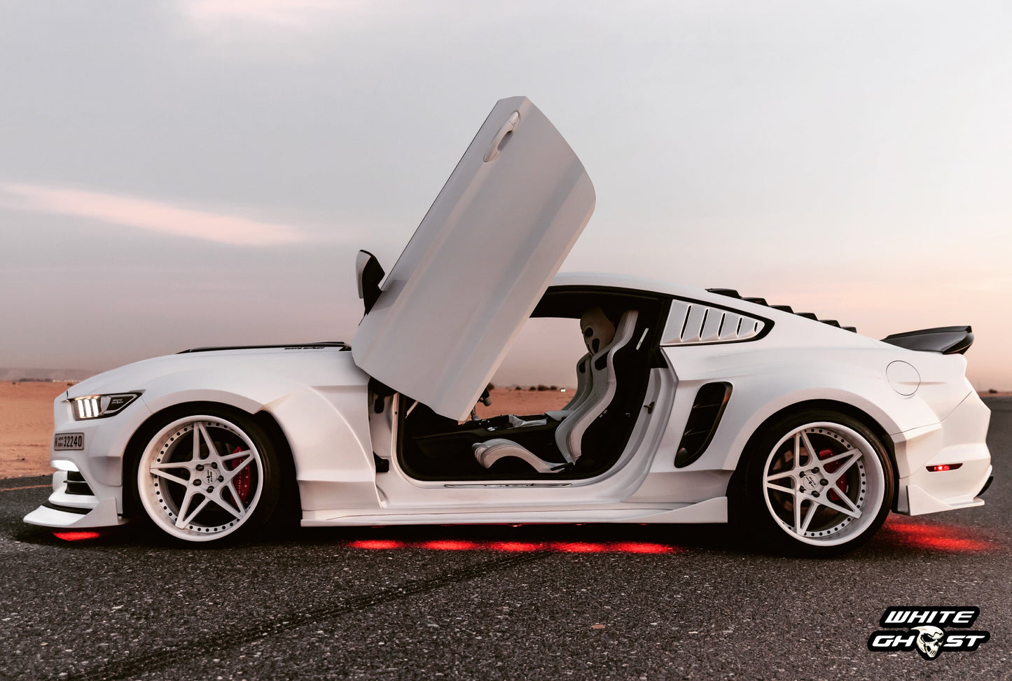 Ford Mustang 2015-2022 Vertical Doors Kit