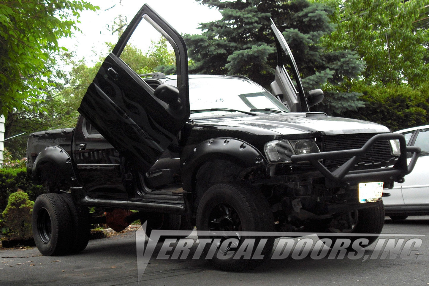 Ford Explorer Sport Trac 2001-2005 Vertical Doors