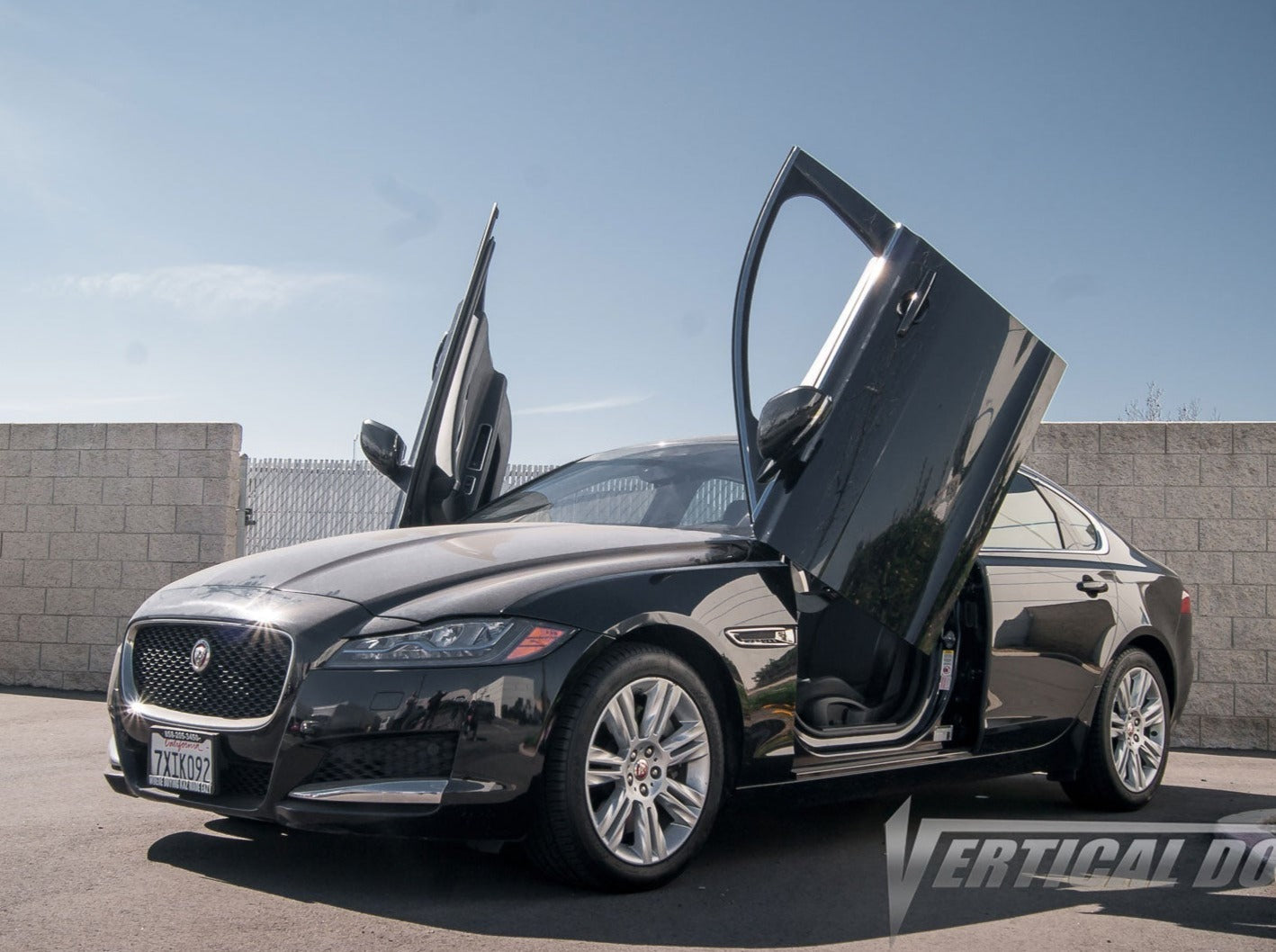 Jaguar XF-TYPE 2015-2022 Vertical Doors