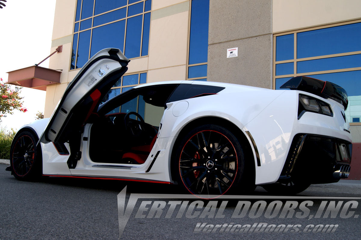 Chevrolet Corvette C7 2014-2019 ZLR Doors
