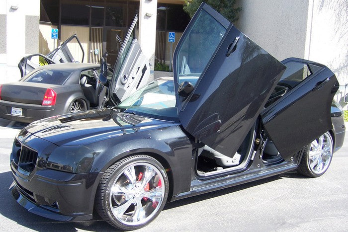 Dodge Magnum 2004-2008 Vertical Doors