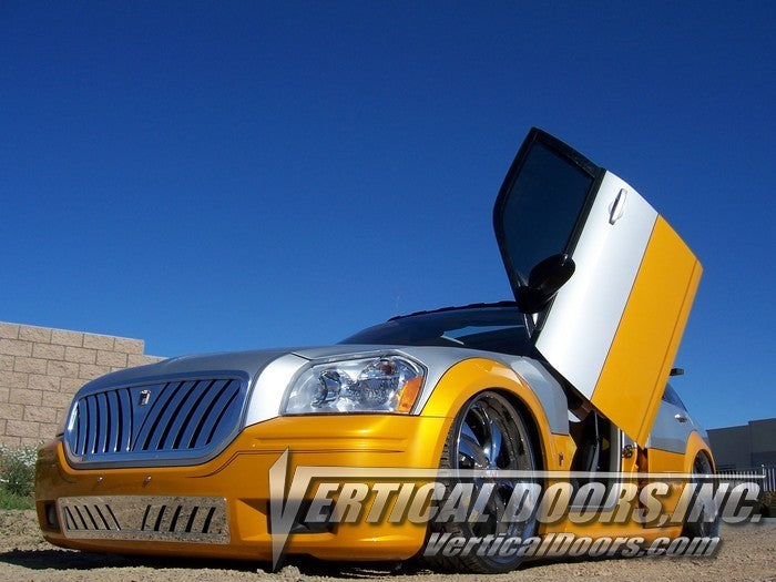 Dodge Magnum 2004-2008 Vertical Doors