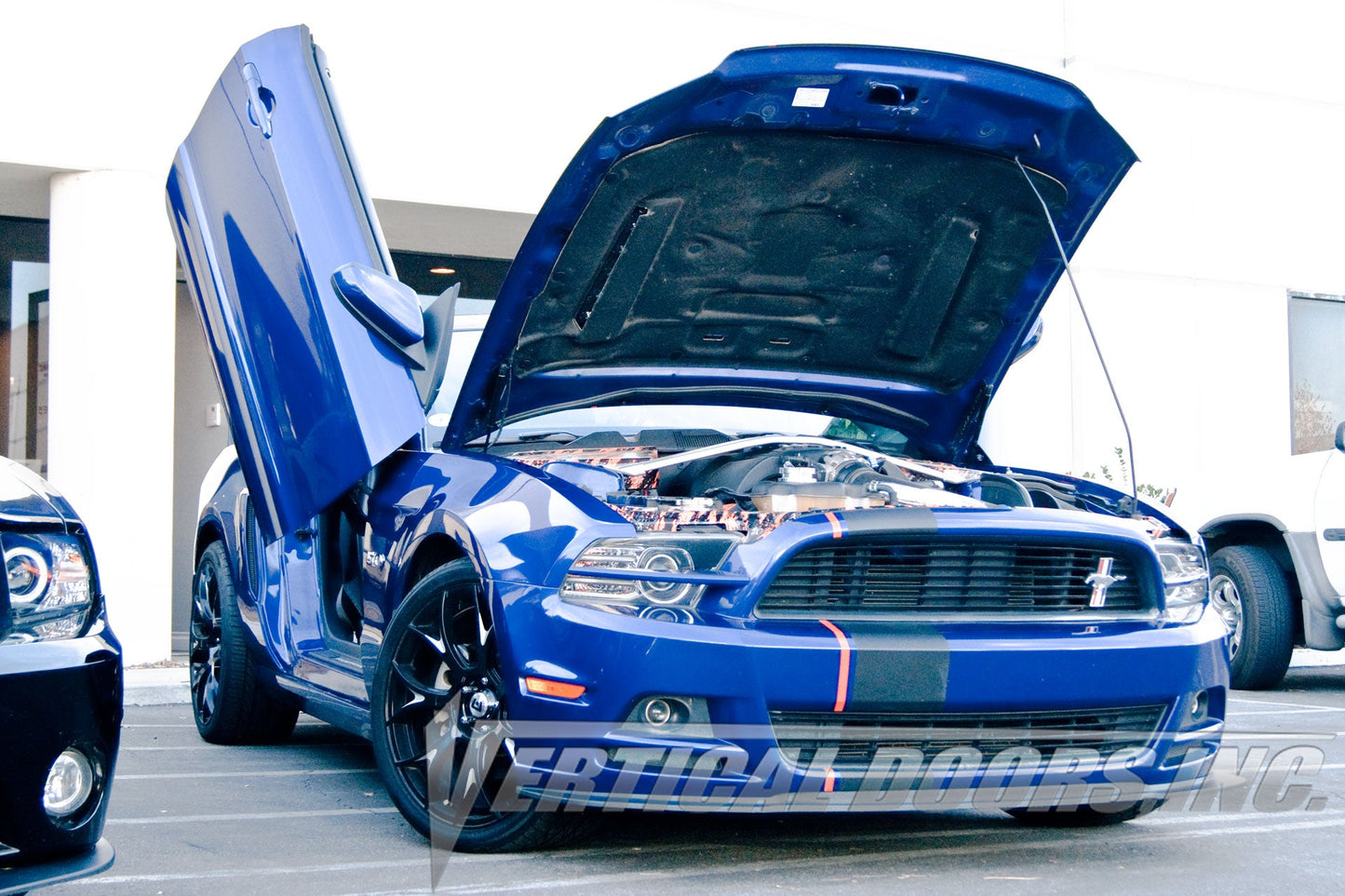 Ford Mustang 2011-2014 Vertical Doors Kit