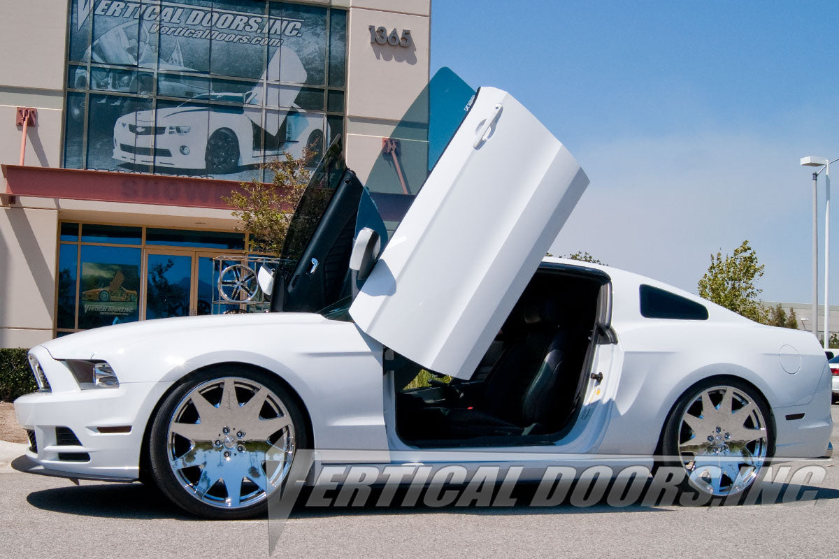 Ford Mustang 2011-2014 Vertical Doors Kit