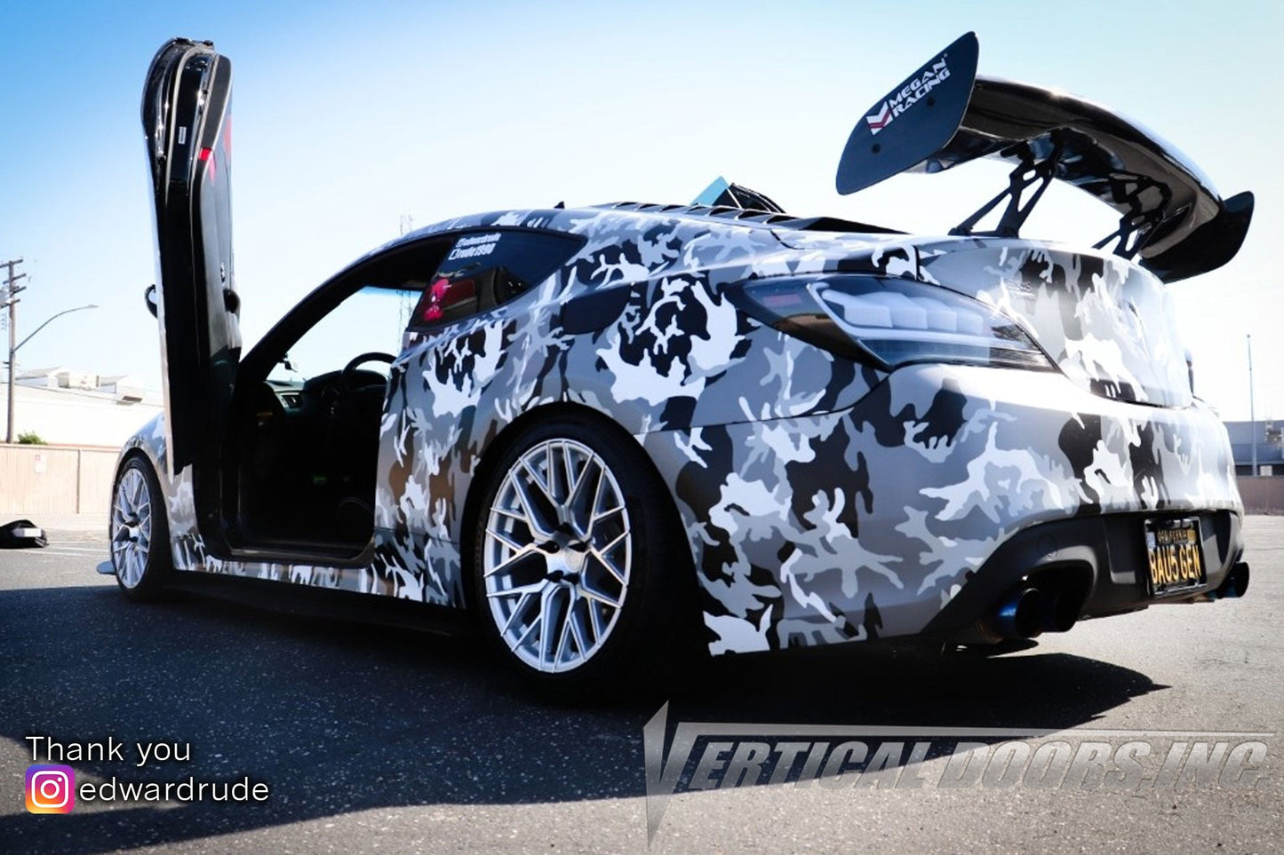 Hyundai Genesis Coupe 2009-2015 Vertical Doors