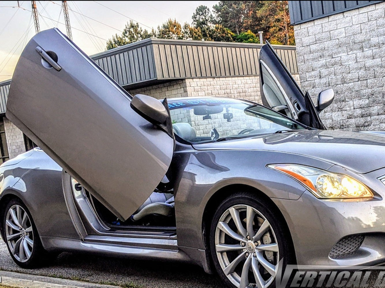 Infiniti G37 Coupe 2008-2014 Coupe Vertical Doors