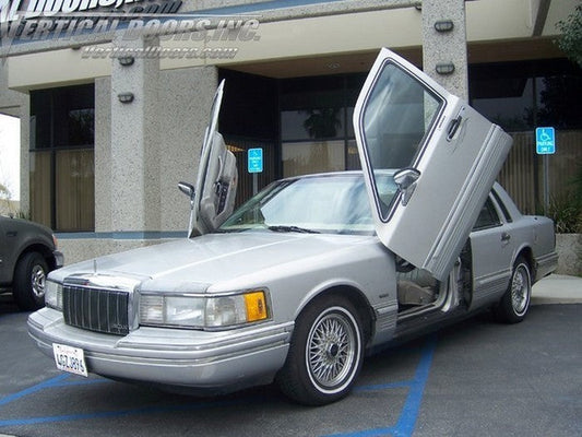 Lincoln Town Car 1990-1997 Vertical Lambo Doors Conversion Kit